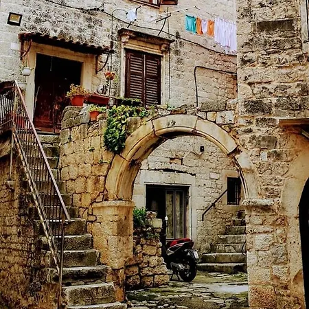 T&m Trogir