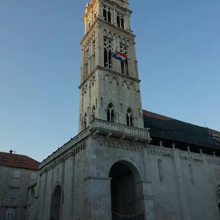 T&m Trogir